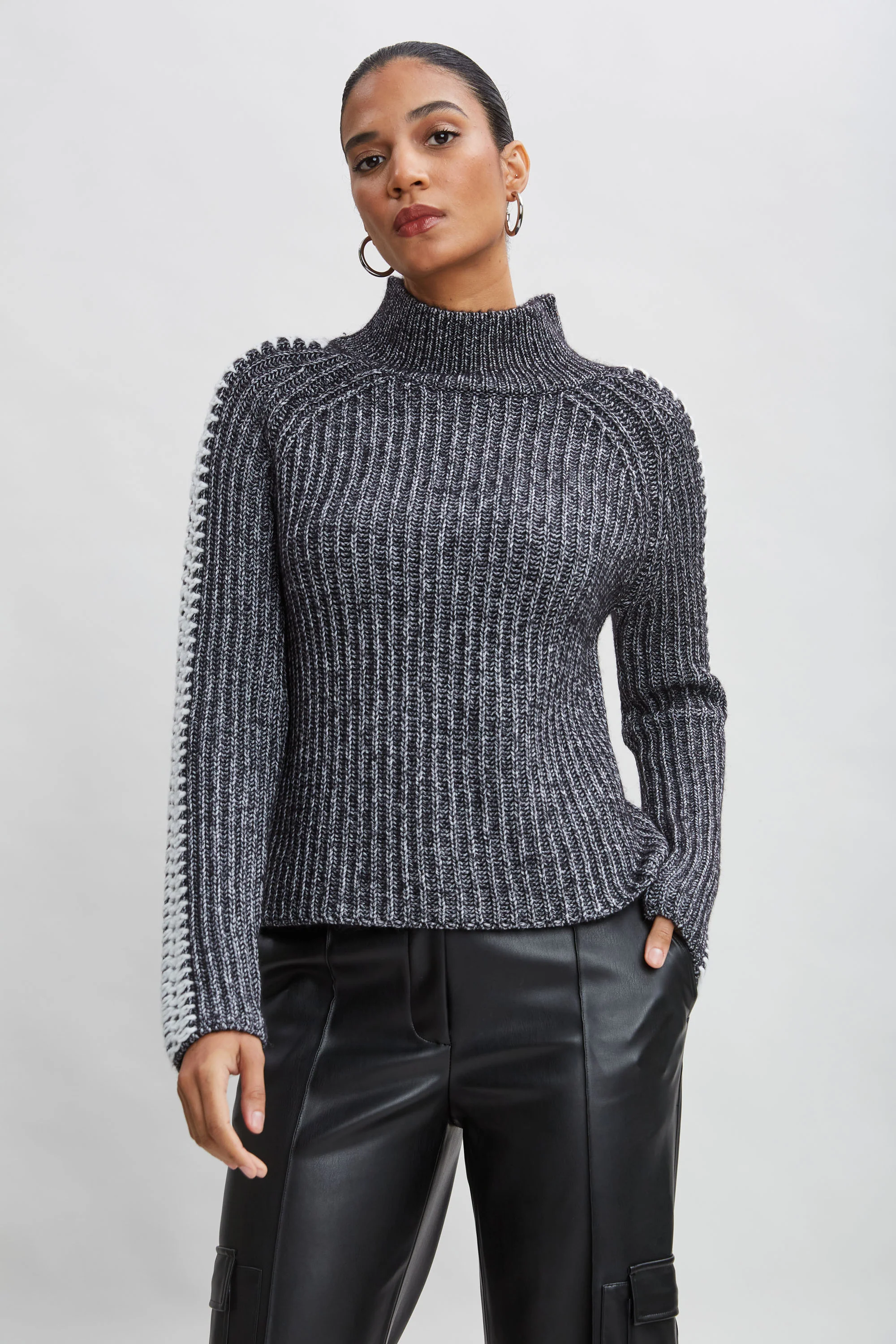Whipstitch Cotton Wool Sweater - Inholu